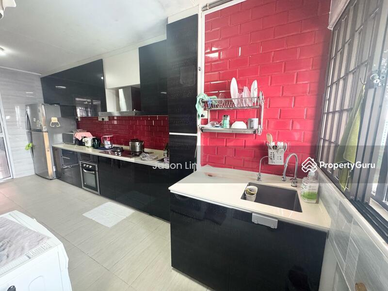 397 Yishun Avenue 6