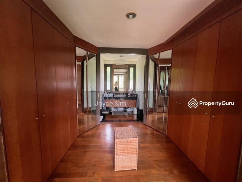 High Ceiling, Huge Garden, Elevated Tropical Gcb