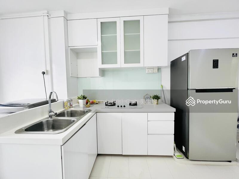 484 Jurong West Avenue 1