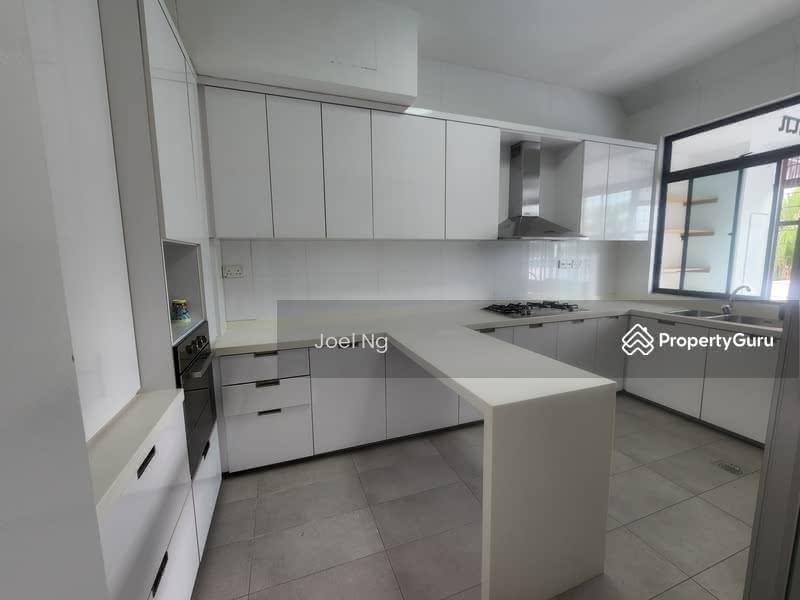Terrace at East Coast Ave mins away to Siglap mrt
