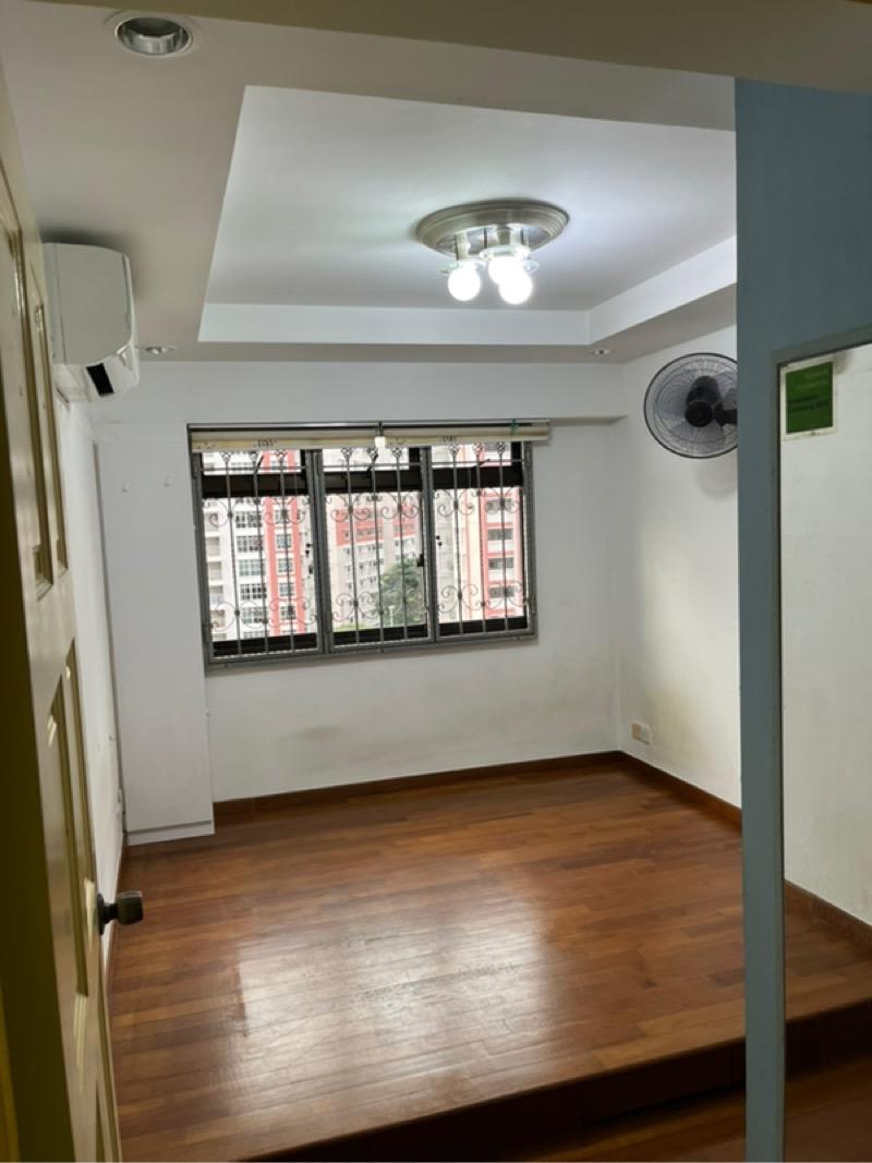 985A Buangkok Crescent HDB Apartment For Rent, $3,300, 3 Bed 2 Bath 968 sqft $3.41 psf