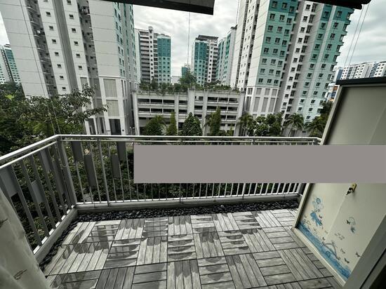 FLO Residence Condominium For Rent, $4,300, 3 Bed 2 Bath 926 sqft $4.64 psf