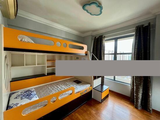 Aquarius By The Park Condominium For Rent, $4,900, 3 Bed 3 Bath 1,207 sqft $4.06 psf