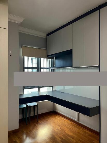 Aquarius By The Park Condominium For Rent, $4,900, 3 Bed 3 Bath 1,207 sqft $4.06 psf