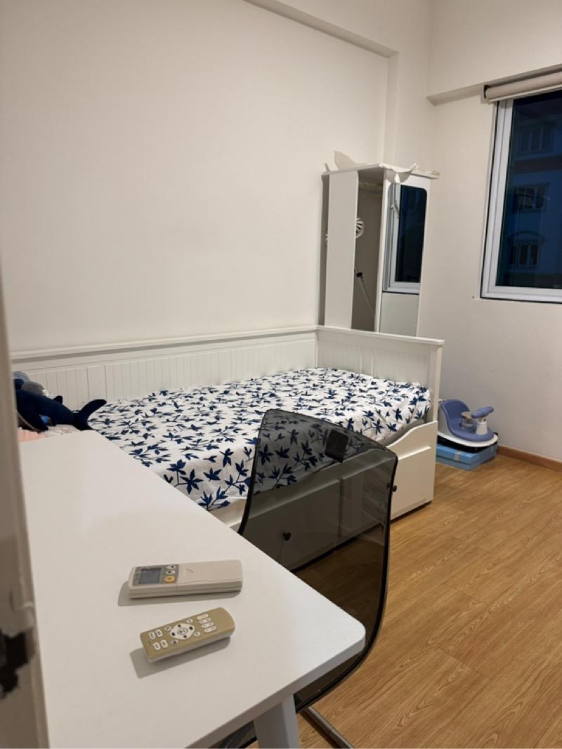 Condominium for Rent: D27, 759075