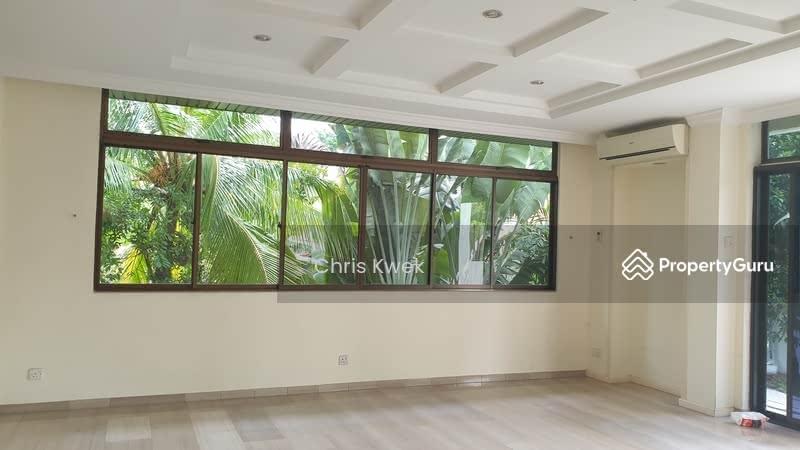 Semi-Detached for Rent: Holland, D10, 278301