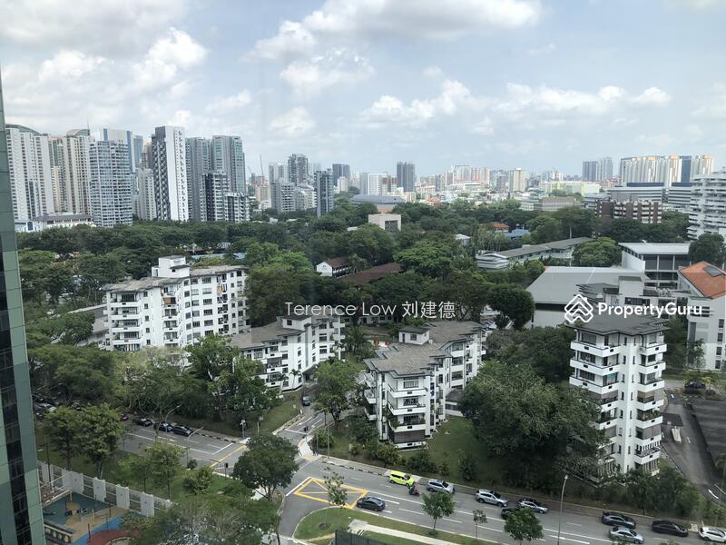 Condominium for Rent: Cairnhill, D09, 228307