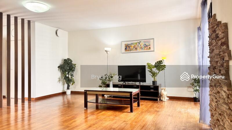Prop-GPT: HDB Flat: D19  319A Anchorvale Drive