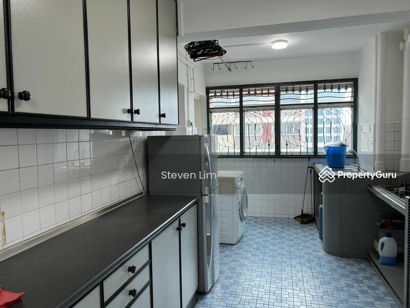 HDB Flat for Rent: D07, 180263