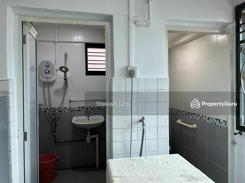 HDB Flat for Rent: D07, 180263