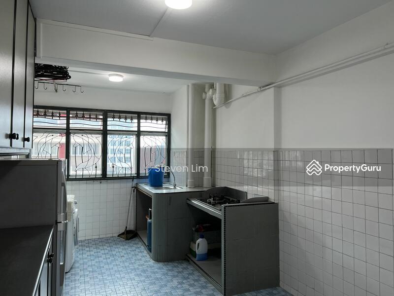 HDB Flat for Rent: D07, 180263