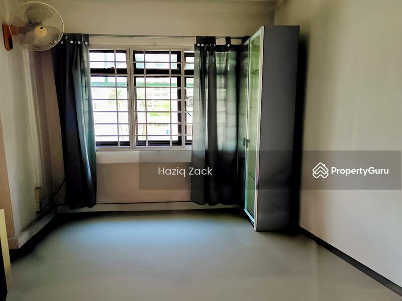 Prop-GPT: HDB Flat: D27 Sembawang 413 Sembawang Drive