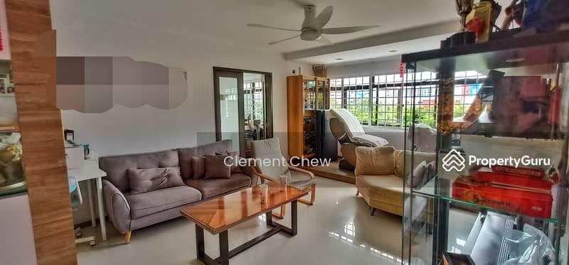 698B Hougang Street 61 HDB Flat | D19 Hougang | Prop-GPT the AI-Powered Property Guru