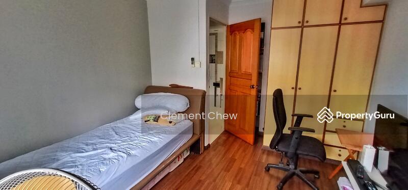 698B Hougang Street 61