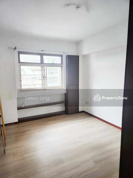 166B Punggol Central