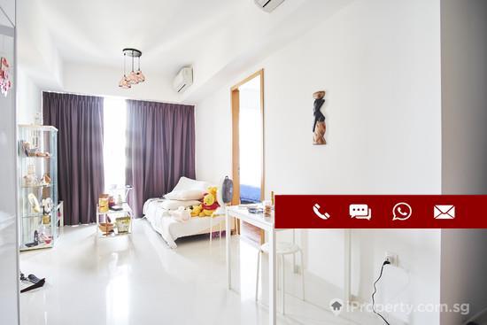 Tre Residences Condominium For Rent, $4,800, 2 Bed 2 Bath 700 sqft $6.86 psf