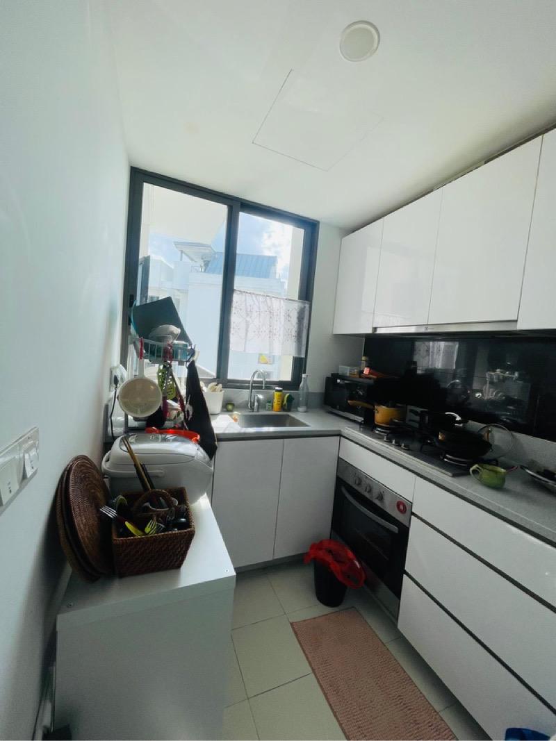 R Maisons (The Maisons) Apartment For Rent, $3,800, 2 Bed 2 Bath 936 sqft $4.06 psf