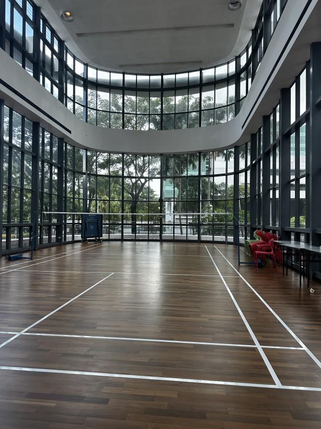 Parc Olympia Condominium For Rent, $3,100, 2 Bed 1 Bath 645 sqft $4.81 psf