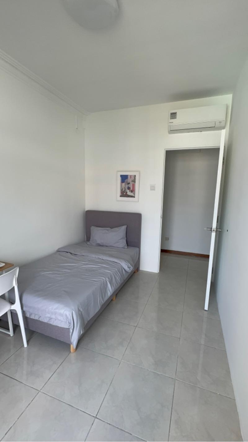 Elias Green Condominium Room Rental, $1,100, 1 Bed 1 Bath 150 sqft $7.33 psf