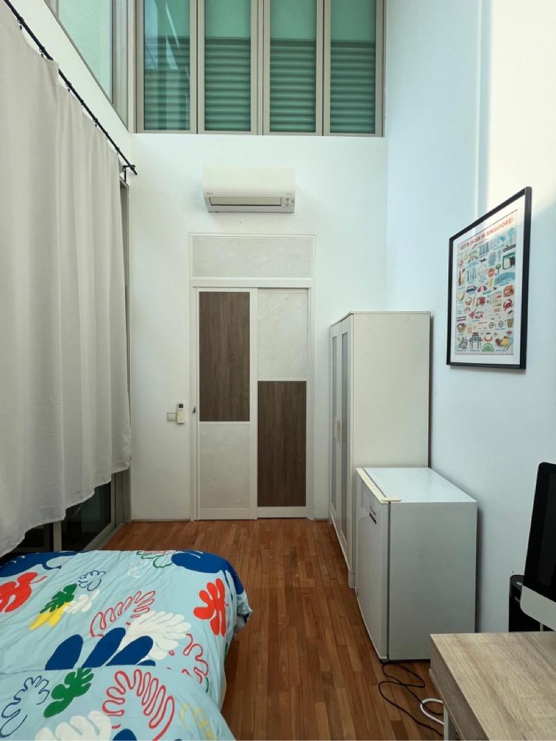 Glentrees Condominium Room Rental, $1,500, 1 Bed 1 Bath 200 sqft $7.50 psf