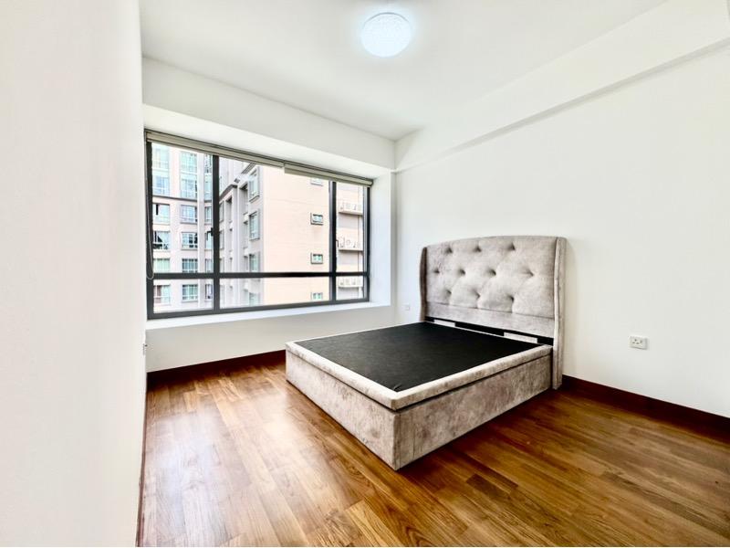 The Lanai Condominium For Rent, $4,100, 2 Bed 2 Bath 958 sqft $4.28 psf