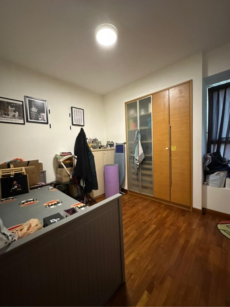 Savannah Condopark Condominium For Rent, $4,800, 3 Bed 3 Bath 1,227 sqft $3.91 psf