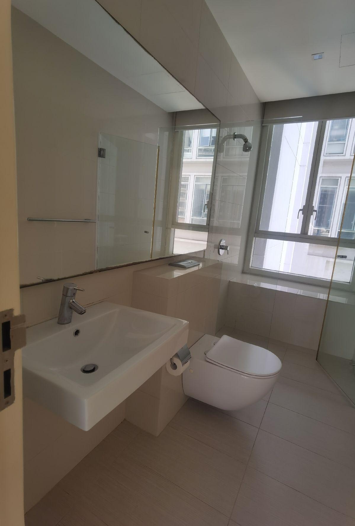 Condominium for Rent: D09, 239471
