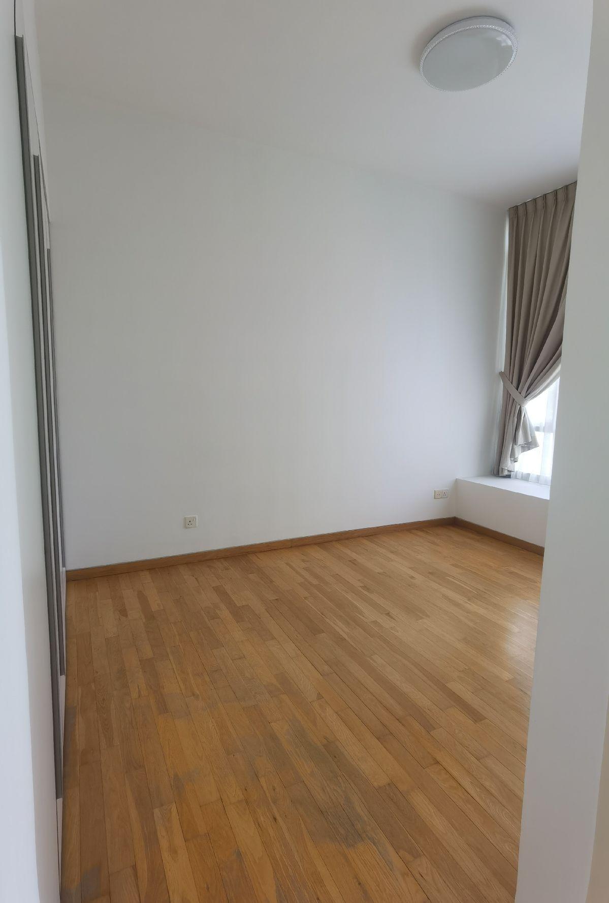 Condominium for Rent: D09, 239471
