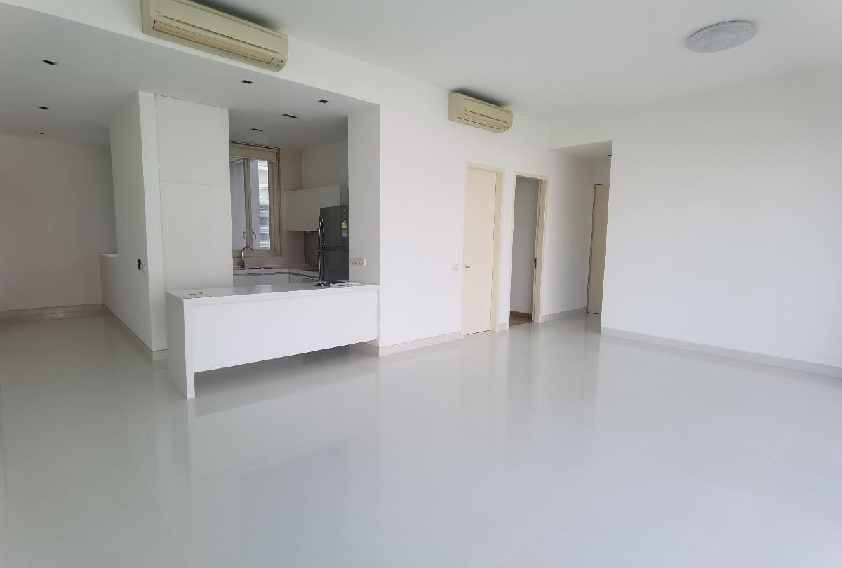 Condominium for Rent: D09, 239471
