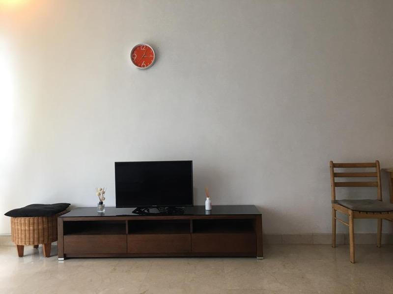 Simsville Condominium For Rent, $4,300, 3 Bed 1 Bath 986 sqft $4.36 psf