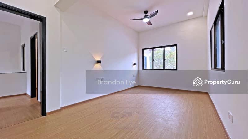 Semi-Detached for Rent: D19, 548699