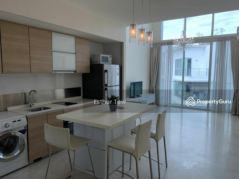 Condominium for Rent: Cairnhill, D09, 228490