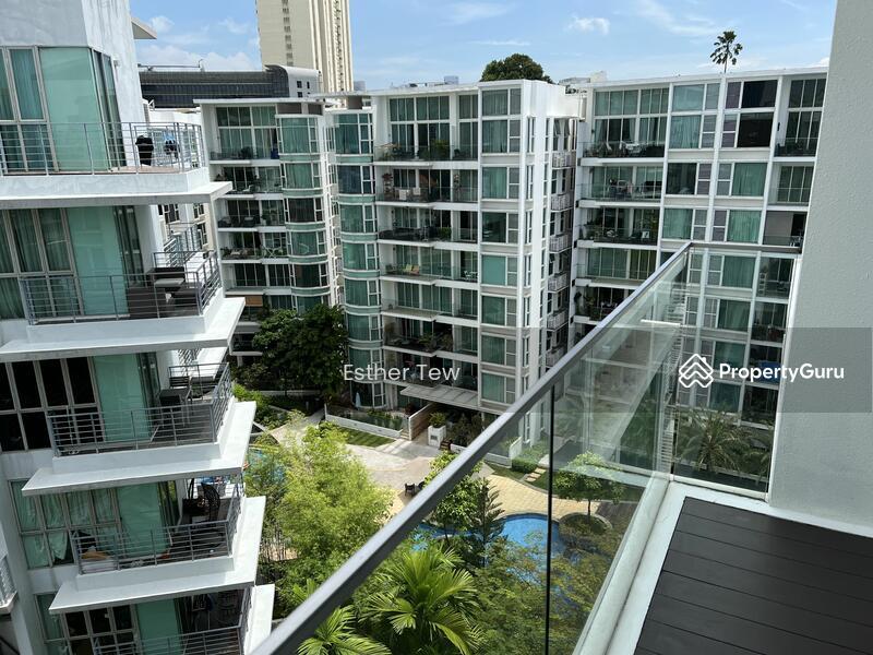 Condominium for Rent: Cairnhill, D09, 228490