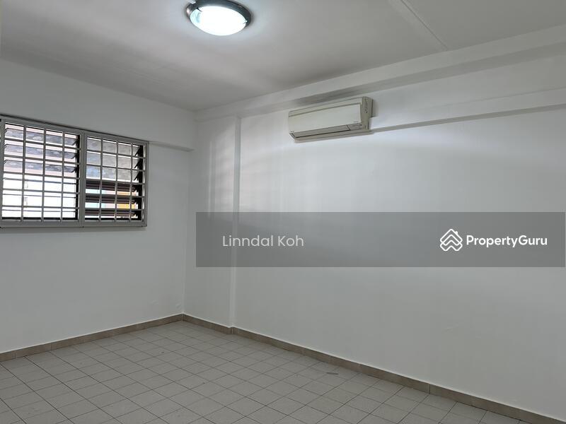 HDB Flat for Rent: Yishun, D27, 760784