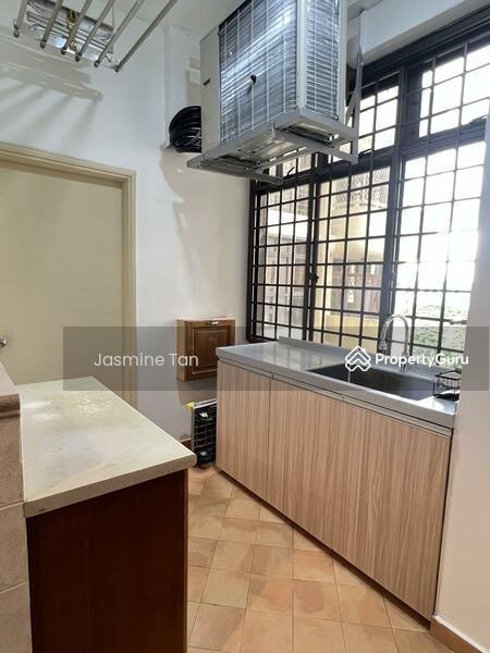 Condominium for Rent: D23, 679668