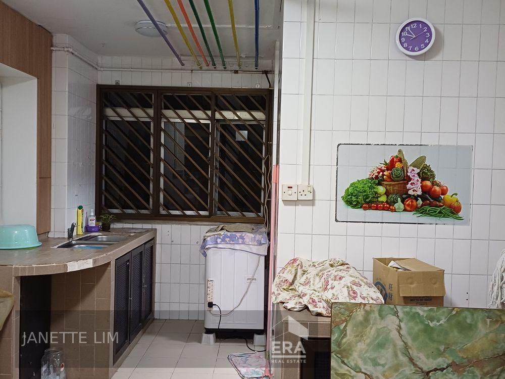 HDB - 2 room for Rent: Petir Road, Bukit Panjang, D23, 670214