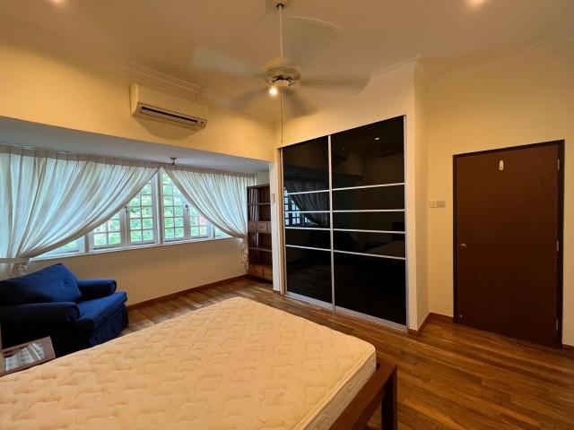 Greenbank Park Semi-Detached House For Rent, $12,500, 5 Bed 4 Bath 4,500 sqft $3.13 psf