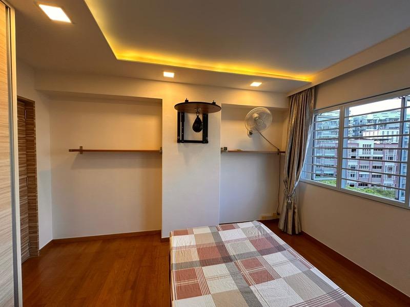 535 Pasir Ris Drive 1 HDB Apartment Room Rental, $1,000, 1 Bed 1 Bath 107 sqft $9.35 psf