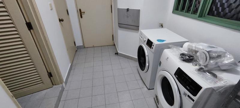 Tiara Apartment Room Rental, $1,400, 1 Bed 1 Bath 90 sqft $15.56 psf