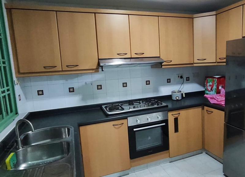 Tiara Apartment Room Rental, $1,400, 1 Bed 1 Bath 90 sqft $15.56 psf
