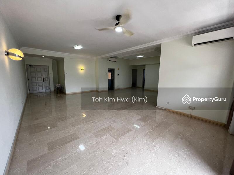 Spacious 3 Bedroom Condo Beside King Albert Park Mrt!