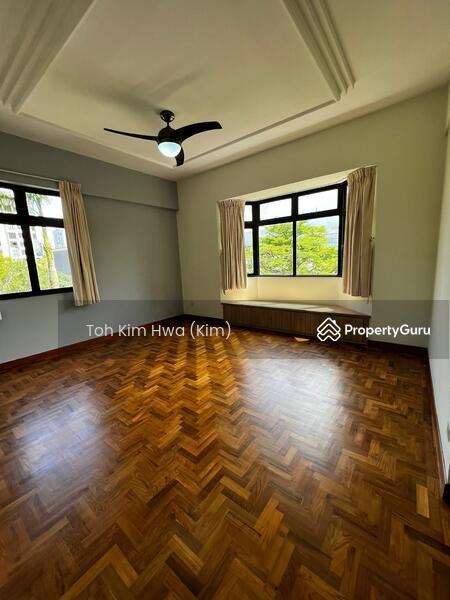 Spacious 3 Bedroom Condo Beside King Albert Park Mrt!