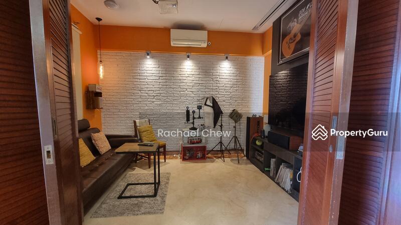 Condominium for Rent: D15, 436918