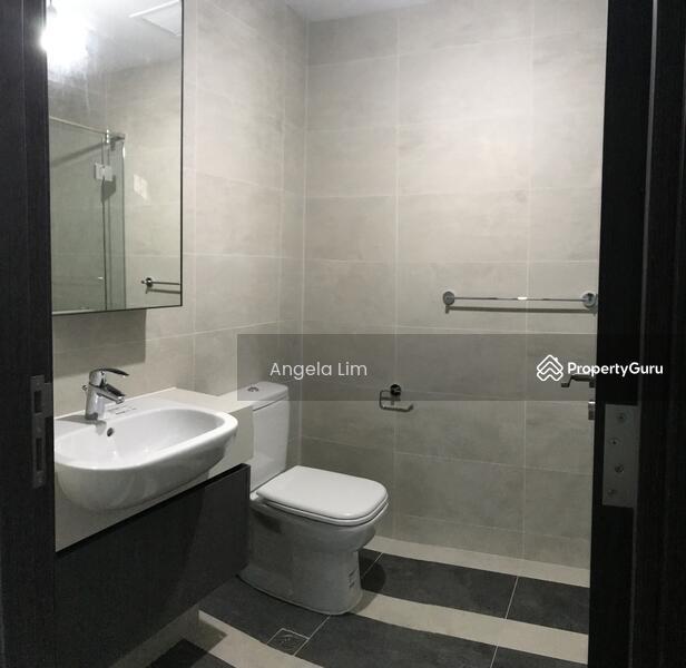 Condominium for Rent: D05, 126753