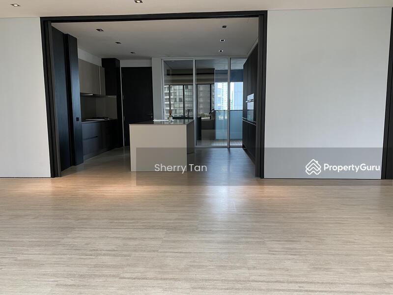 TwentyOne Angullia Park