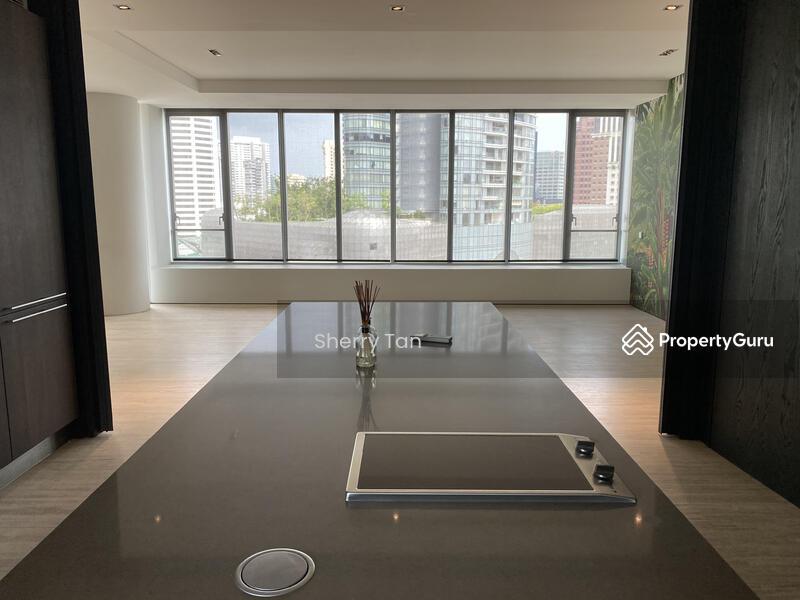 TwentyOne Angullia Park