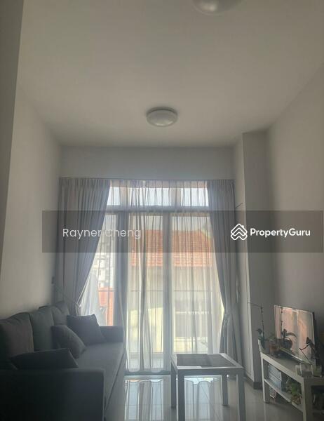 Prop-GPT: Condominium: D14  La Fleur