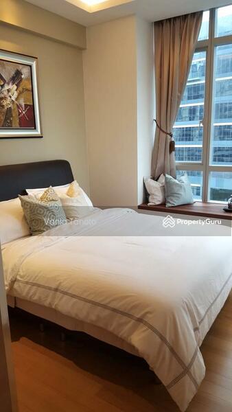 Condominium for Rent: Cairnhill, D09, 229747