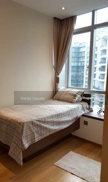 Condominium for Rent: Cairnhill, D09, 229747