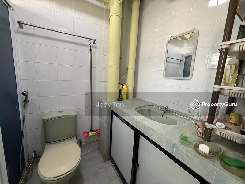 HDB Flat for Rent: D23, 670501